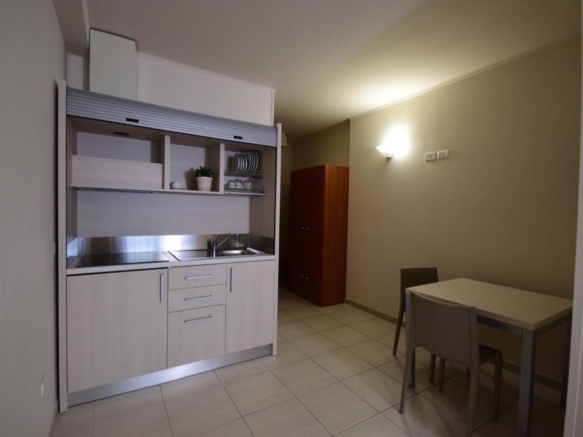 Hotel E Appartamenti La Solaria Сан-Джованні-Ротондо Екстер'єр фото